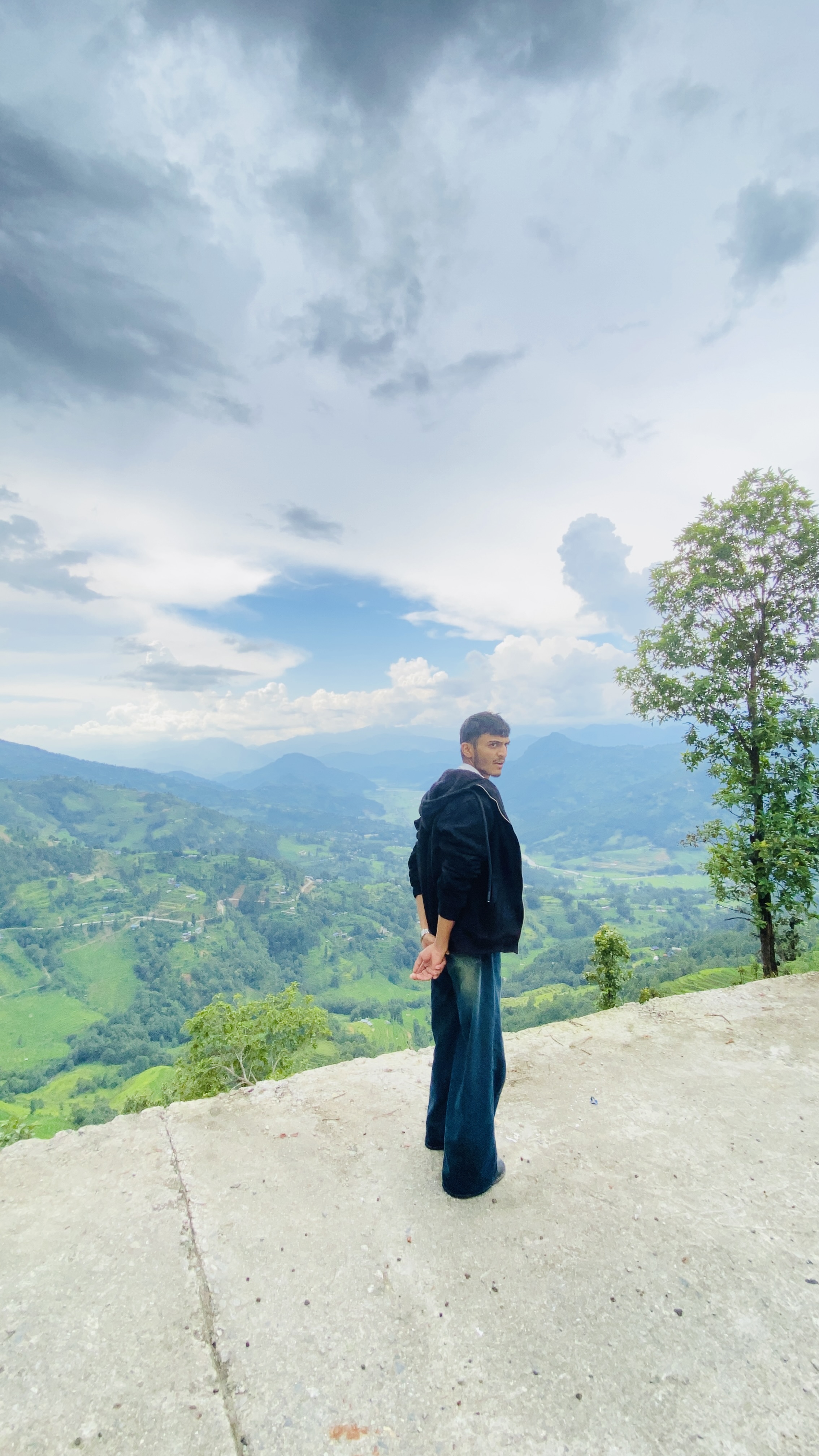 Vivaan Bhatt at Heaven Nuwakot